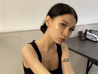 masturbating girl TaliaHicks