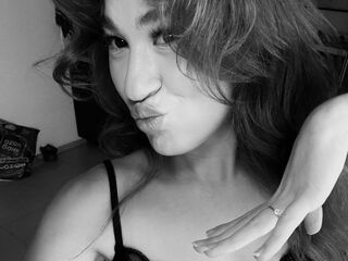 naked camgirl TerisaKehr