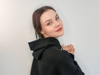 free chatroom ToraMendiaz