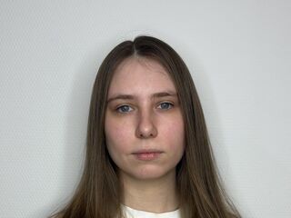 naughty camgirl masturbating with dildo ValdaEdminster