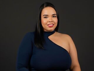 erotic webcam ValerySwanson