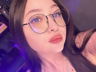 camgirl masturbating with sex toy VanessaGates