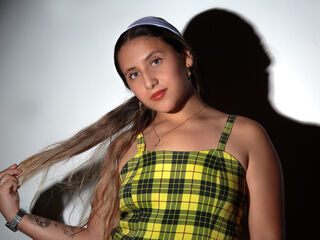 naked webcamgirl VegaLila