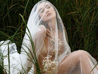 masturbating webcamgirl VictoriaIcett