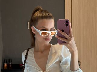 camgirl playing with sextoy ViolettaDarling