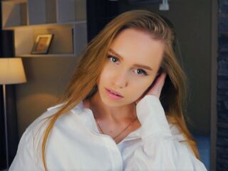 camgirl live sex WilonaFurr