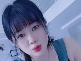 hot cam girl masturbating YueXiaoyue