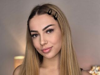 camgirl webcam sex pic ZaraPlaya